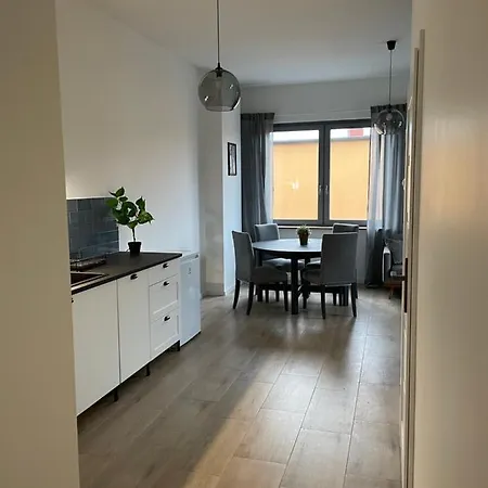 Daire Apartamenty Komorniki *